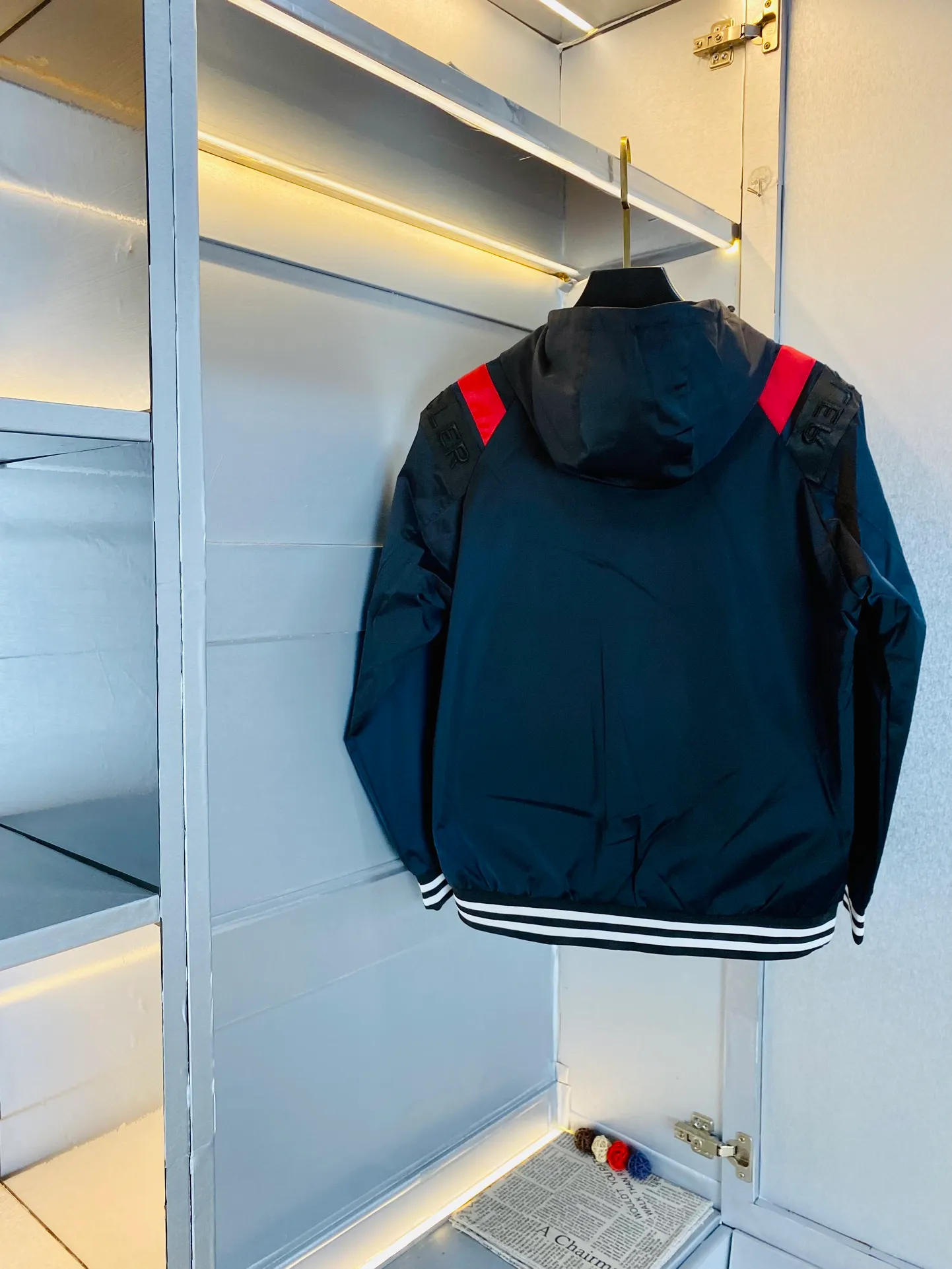 Same Style， ， 2026 New Arrival ， Original Premium Breathable ， ， ， Quality。 ， Sizes：M～3XL